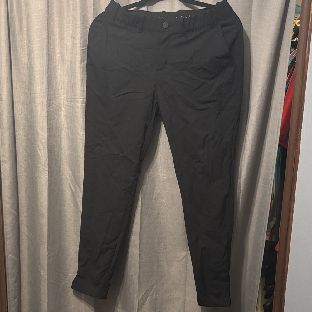 Novel Hybrid Women’s Pants. Black size medium.